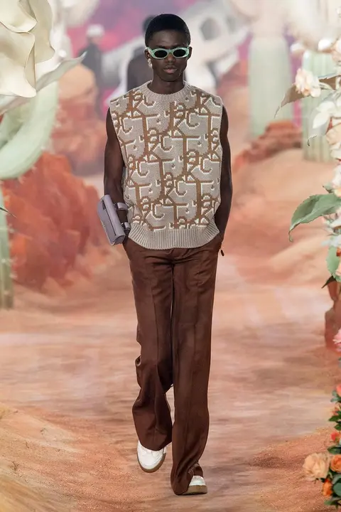 https___hypebeast.com_image_2021_06_dior-travis-scott-cactus-jack-summer-2022-kim-jones-details-032