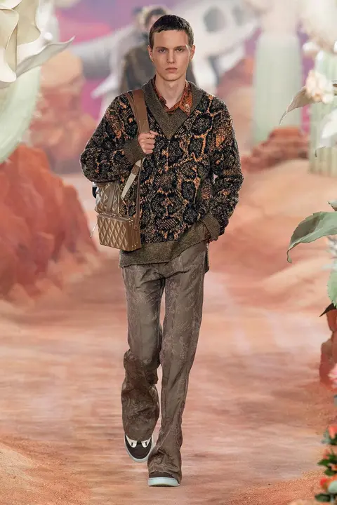 https___hypebeast.com_image_2021_06_dior-travis-scott-cactus-jack-summer-2022-kim-jones-details-035