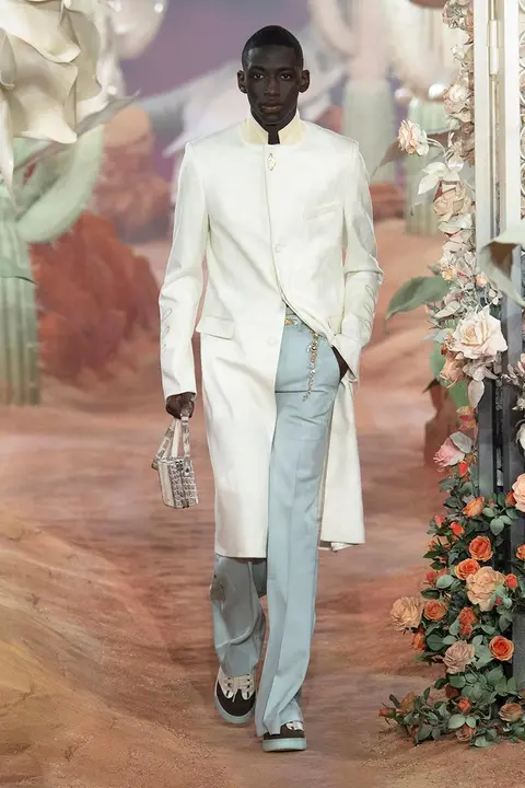 https___hypebeast.com_image_2021_06_dior-travis-scott-cactus-jack-summer-2022-kim-jones-details-051