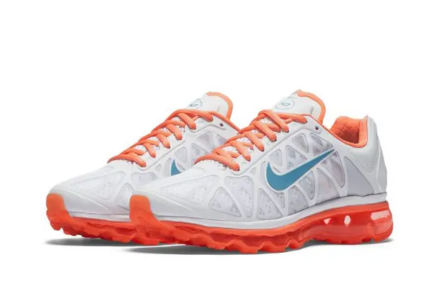 Nike Air Max 2011 (2011)