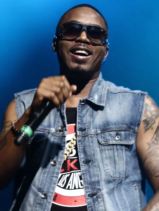 43. Nas
