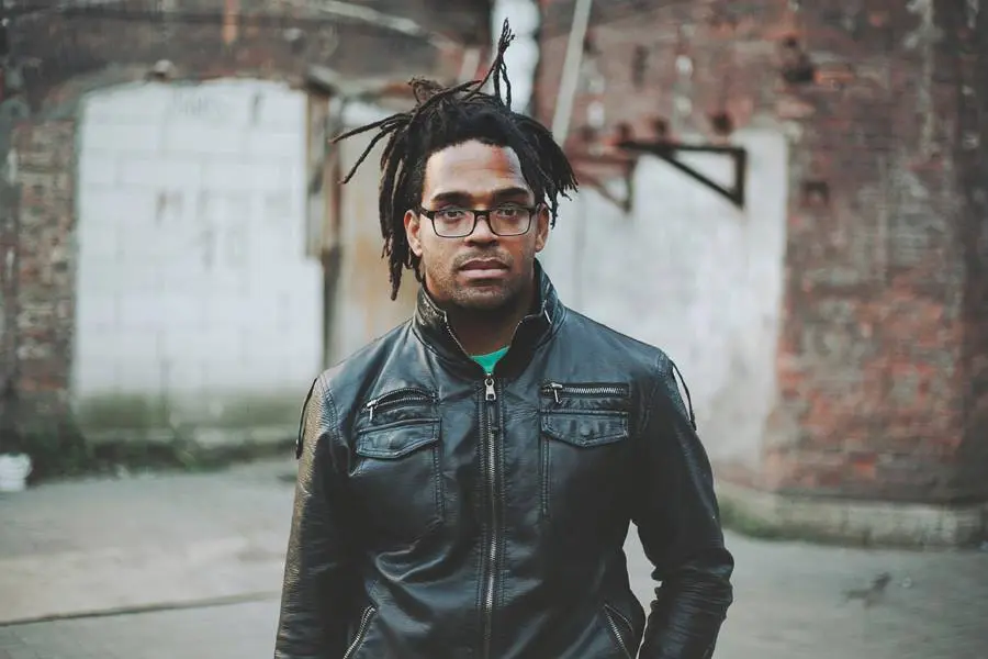Busdriver - 7324