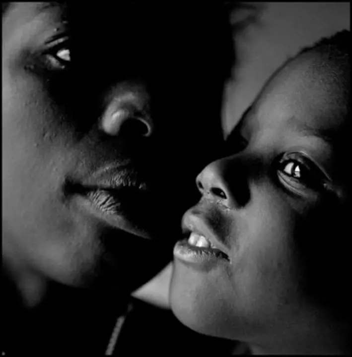 USA. New York City. Brooklyn. 1986. Mother and son in Bedford Stuyvesant.