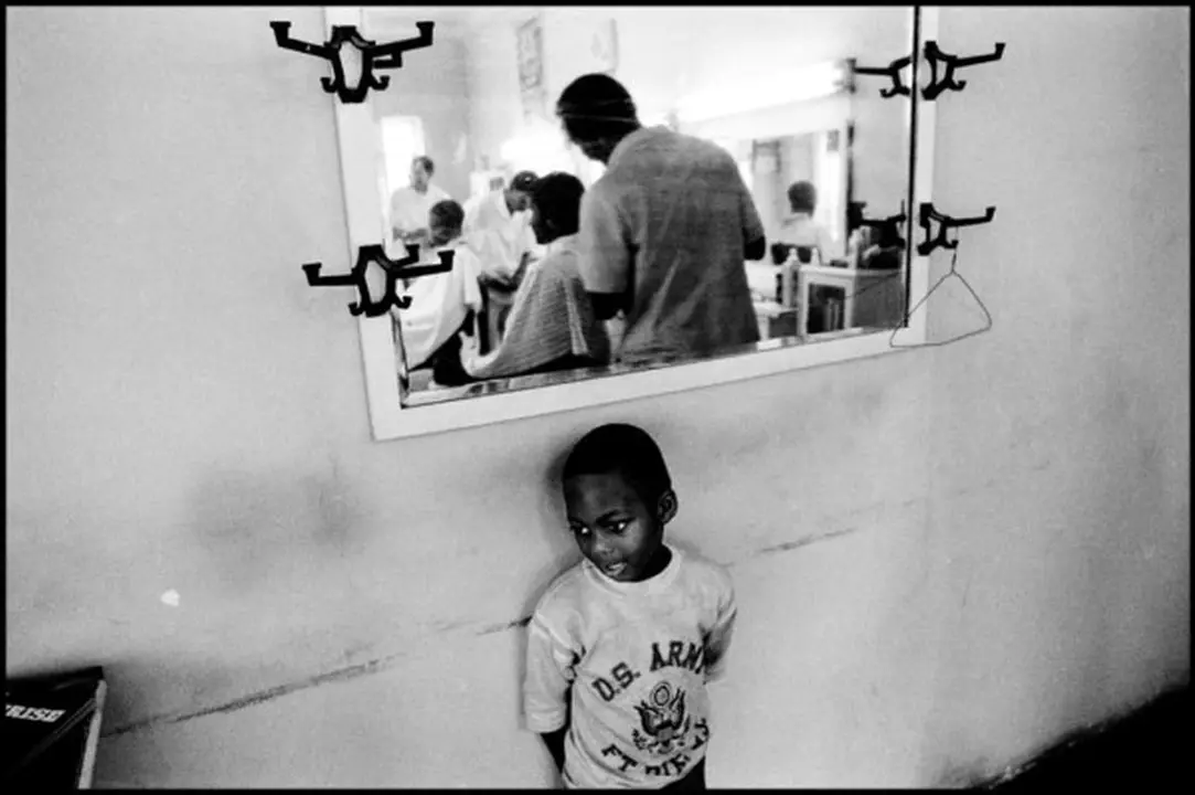 USA. Beaufort. South Carolina. 1984. Barbershop.