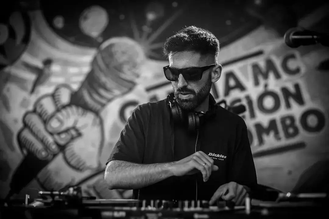 DJ Mil.