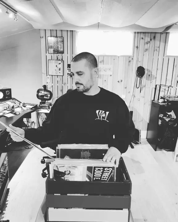DJ R de Rumba