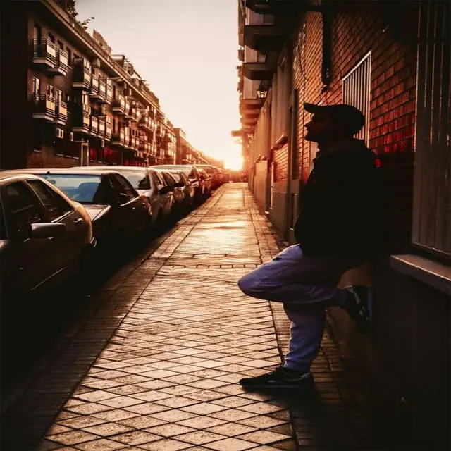 Lone,Charlie- Honra
