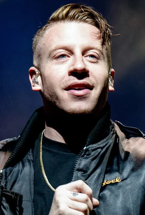 Macklemore - 19 de junio de 1983