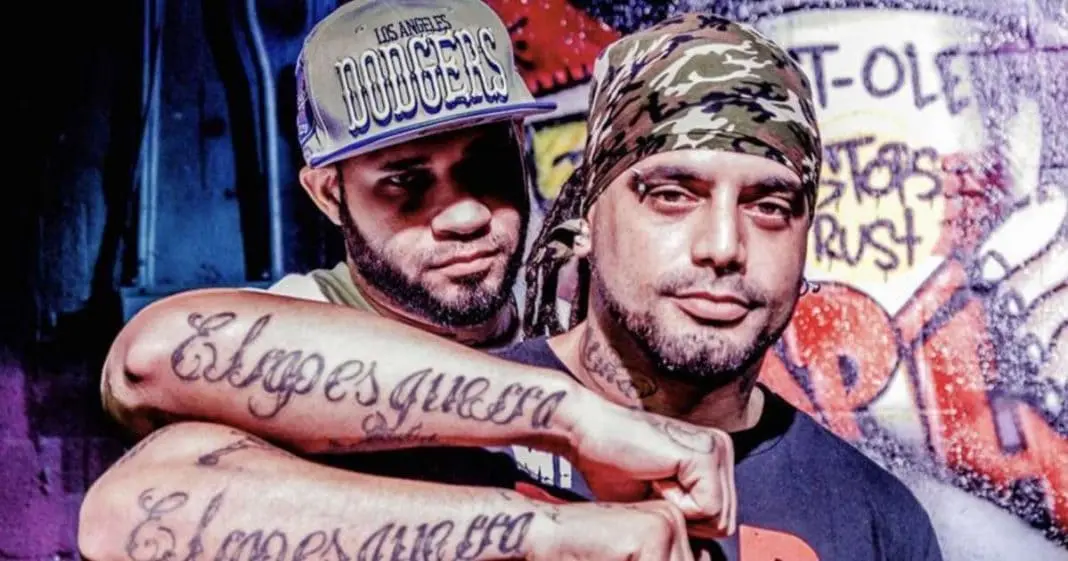8. Los Aldeanos