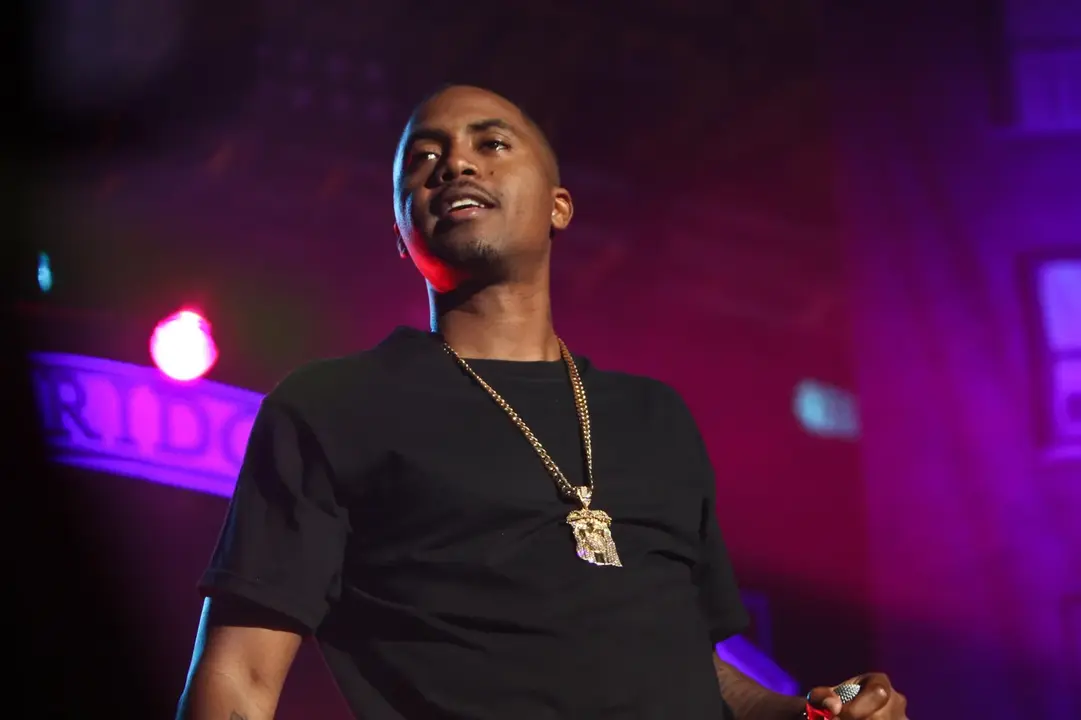 9. Nas