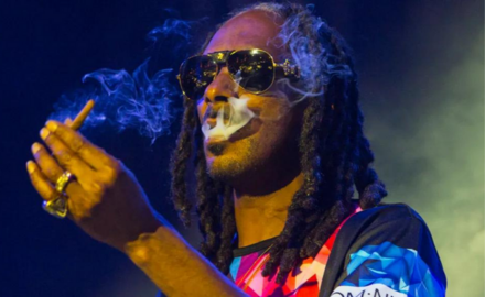 Snoop Dogg y la burrada que le paga a su liador de porros