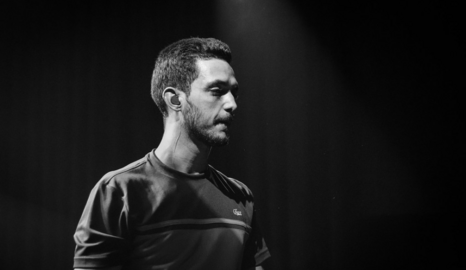 C Tangana por Adri&aacute;n Seoane.