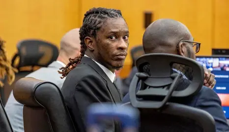 El Juicio de Young Thug YSL Rico se pospone a 2024 despu&eacute;s de un apu&ntilde;alamiento