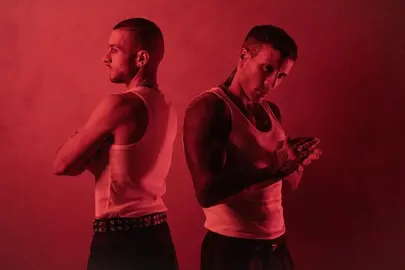 Shaolin Monkey y Calero LDN lanzan su nueva canci&oacute;n &ldquo;Dale la vuelta&rdquo;