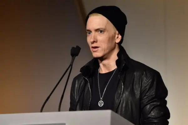Eminem y sus adicciones 