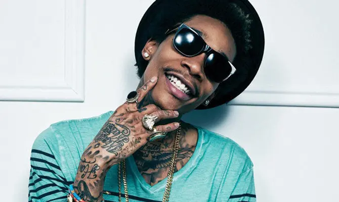 Arrestan a Wiz Khalifa en el aeropuerto de Los Ángeles