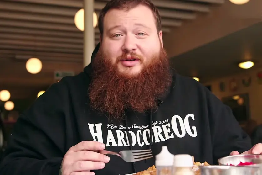 ¿Sabías que Action Bronson es un maestro de la cocina?