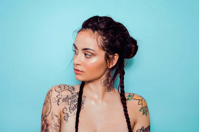 La cantante de R&B Kehlani se intentó suidicar