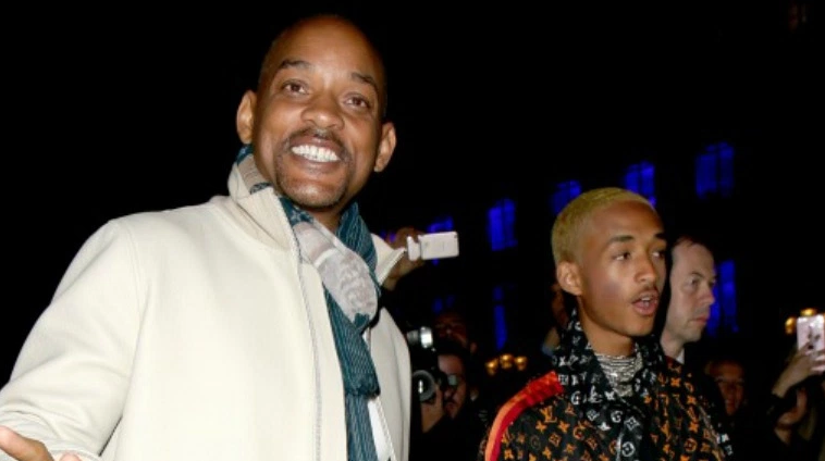 Will Smith y Jaden Smith cantan juntos en la inauguración de una tienda