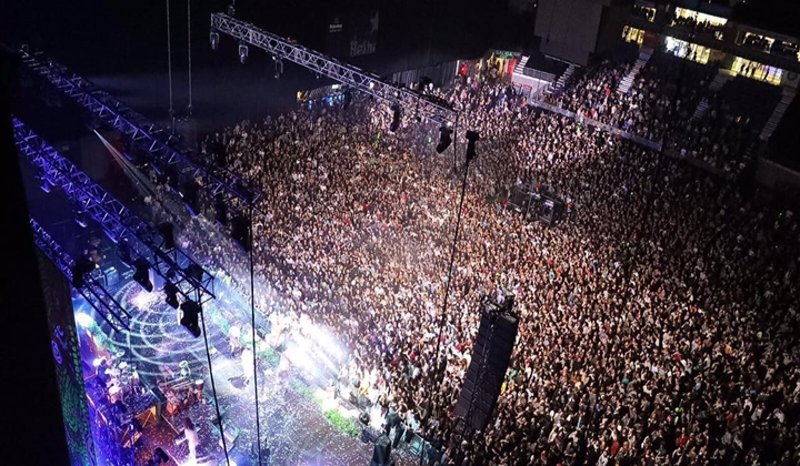 Kase.O dio un concierto para 14.000 mil personas en Madrid