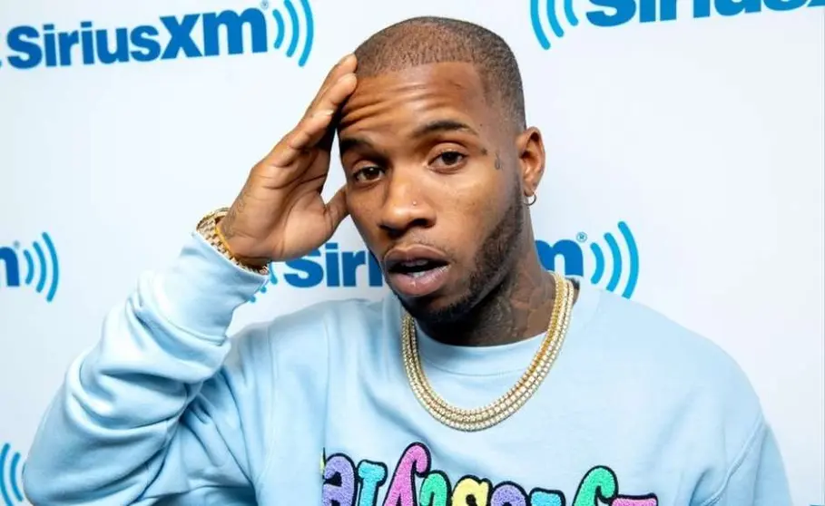 Tory Lanez se suma al carro de la crítica a la música actual.