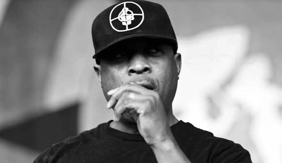 Chuck D habla claro sobre la violencia armada