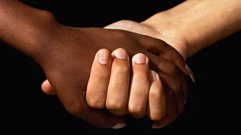Rap contra el racismo