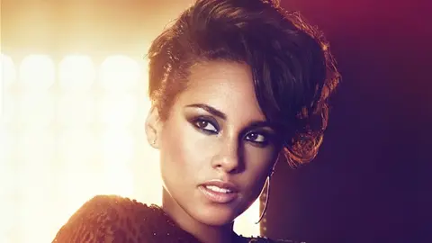 Alicia keys dona 3.8$ millones a una asociaci&oacute;n contra el VIH/Sida