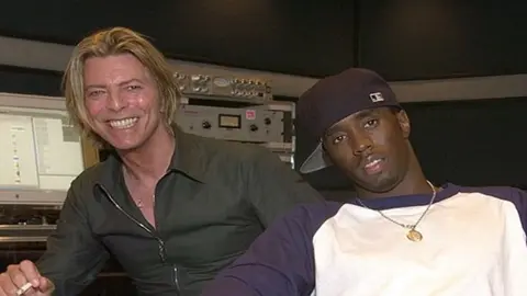 32 canciones de rap con sampleos de David Bowie