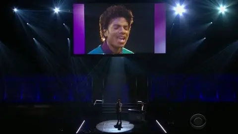 Miguel resucita a Michael Jackson