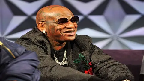 Birdman se sigue metiendo el l&iacute;os