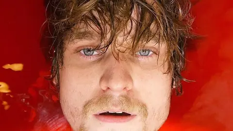 Trabajo de la semana: Slug Christ - It's Colder At The Bottom Of The Shower (2017)