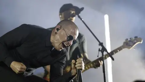 5 grandes momentos de Chester colaborando con artistas de Rap