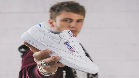 Machine Gun Kelly ser&aacute; imagen de Reebok Classic