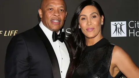 Dr. Dre y su ex-mujer Nicole Young en una foto de archivo