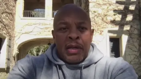 Dr. Dre habla de la censura en la Super Bowl