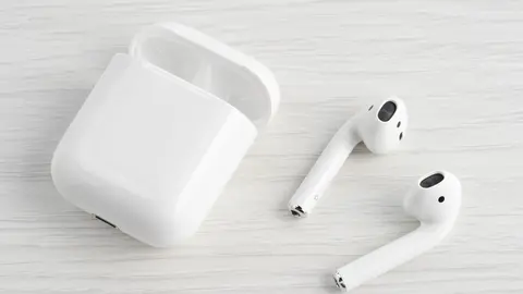Auriculares inal&aacute;mbricos Samsung