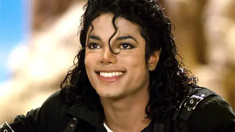 Michael Jackson tendr&aacute; su propia pel&iacute;cula biogr&aacute;fica