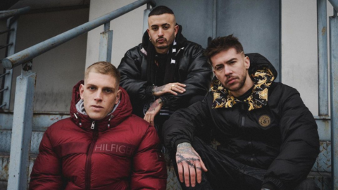 Natos y Waor junto a Al Safir en&nbsp;"Gold Diggers"