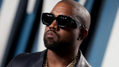 Kanye West y sus exclusivas camisetas de Yeezy: B&aacute;sicas y antisemitas