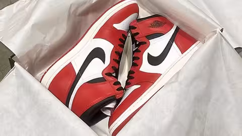 https___hypebeast.com_image_2024_08_29_air-jordan-1-high-85-chicago-release-info-1-1