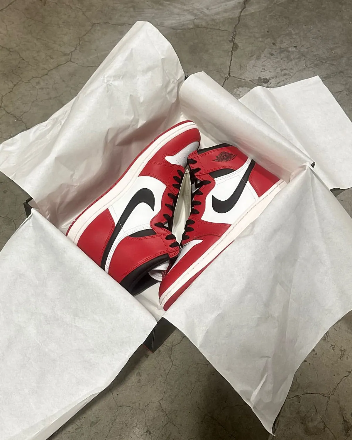 Air Jordan 1 High ’85 Chicago